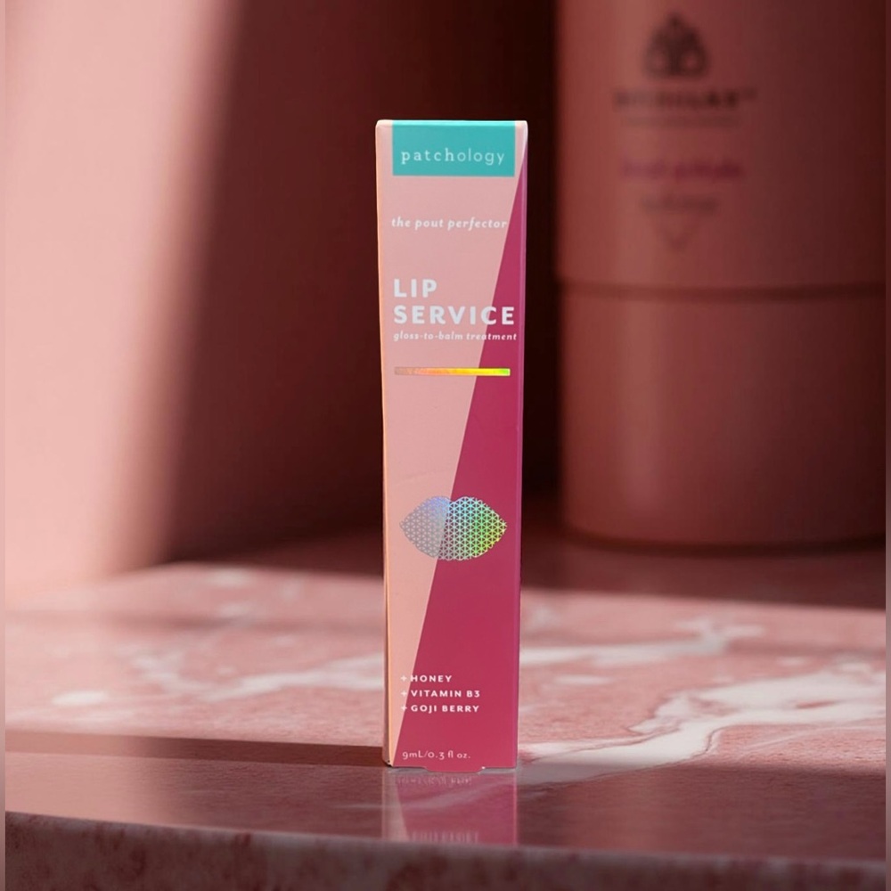Lip Service Gloss-to-Balm Treatment - 👄
